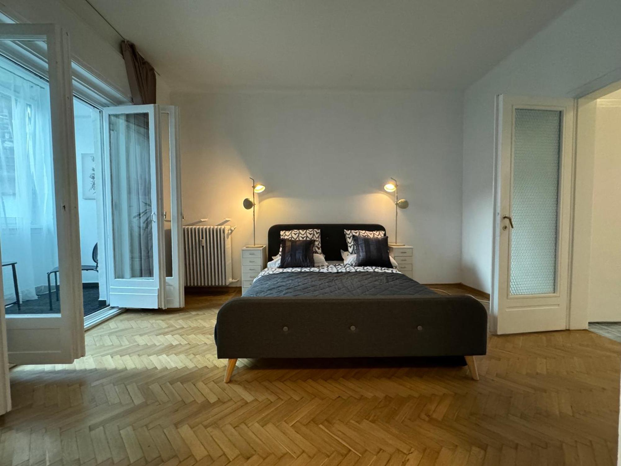 Airy & Beautiful Downtown Apartment Bucarest Exterior foto